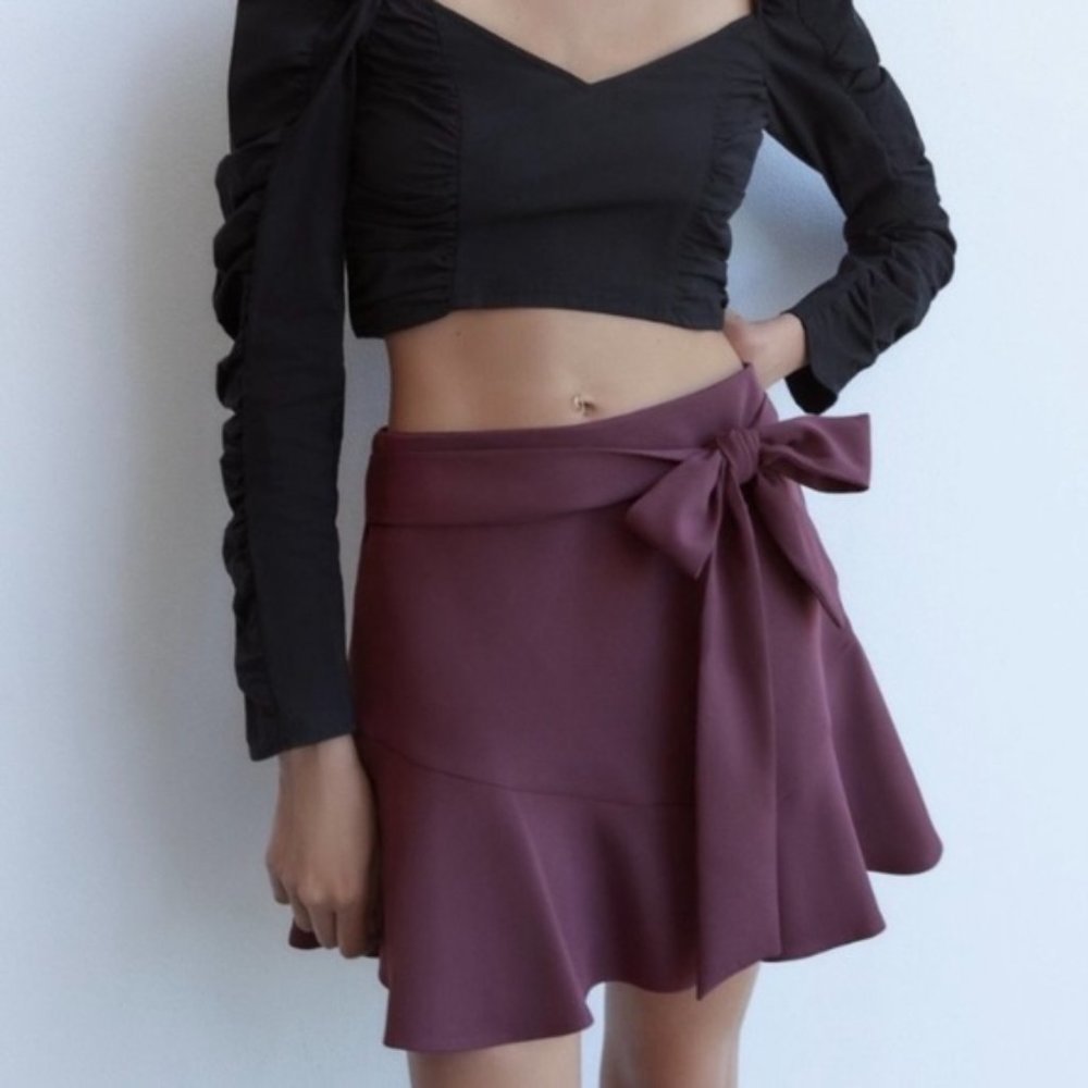 Zara NWT Eggplant Tie Belt Flare Peplum Mini Skort Skirt Size Large